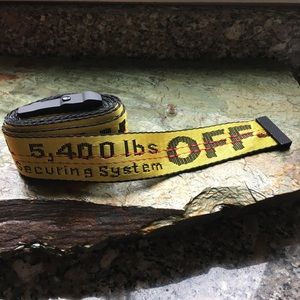 Off-White industrial belt